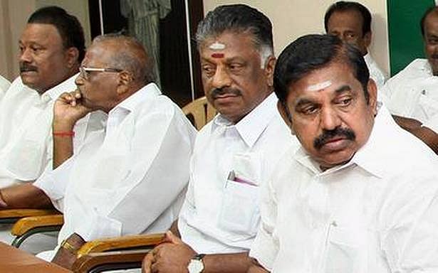 “தி.மு.க கூட்டணியே வலுவான கூட்டணி; அ.தி.மு.க அணியில் கெமிஸ்ட்ரி இல்லை” : ஆய்வாளர் ராஜன் குறை கிருஷ்ணன்