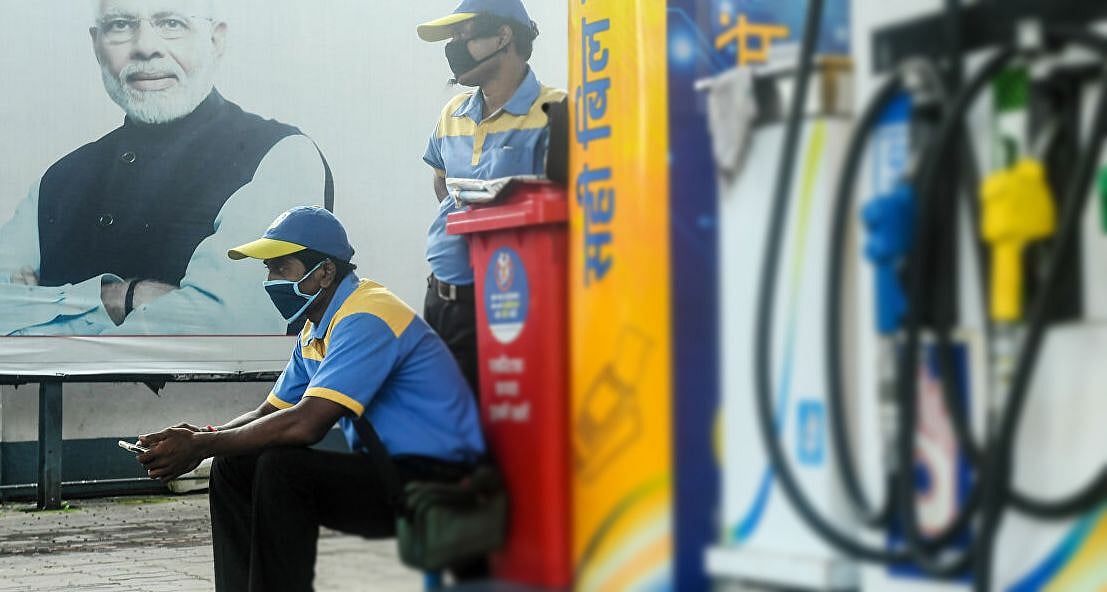 “மோடி படங்களை உடனே நீக்க வேண்டும்” : 5 மாநிலங்களுக்கு தேர்தல் ஆணையம் அதிரடி உத்தரவு !