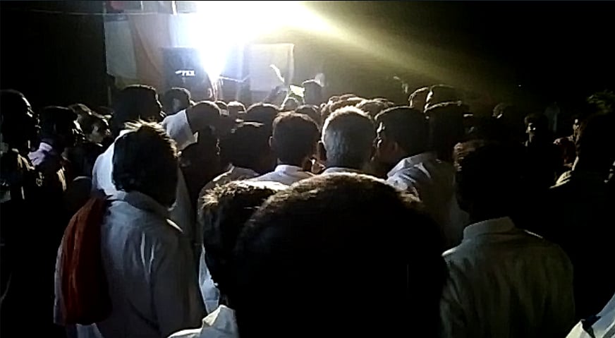 தமிழகம் முழுவதும் அ.தி.மு.க வேட்பாளர்களை விரட்டி அடிக்கும் பொதுமக்கள் : கதி கலங்கும் எடப்பாடி பழனிச்சாமி!