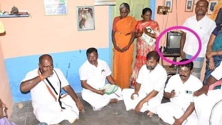  நீங்க எங்க ஓட்டு கேட்டு போனாலும் அங்கு மறைக்க முடியாத ஒரே விஷயம் : தி.மு.கவும், கலைஞரும் !