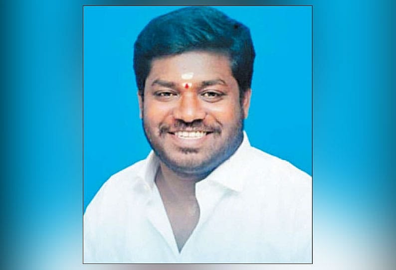 கம்மி விலைக்கு தங்கம் கிடைப்பதாக கூறி ரூ.16 லட்சம் அபேஸ் : மோசடி செய்த தேமுதிக நிர்வாகி கைது!