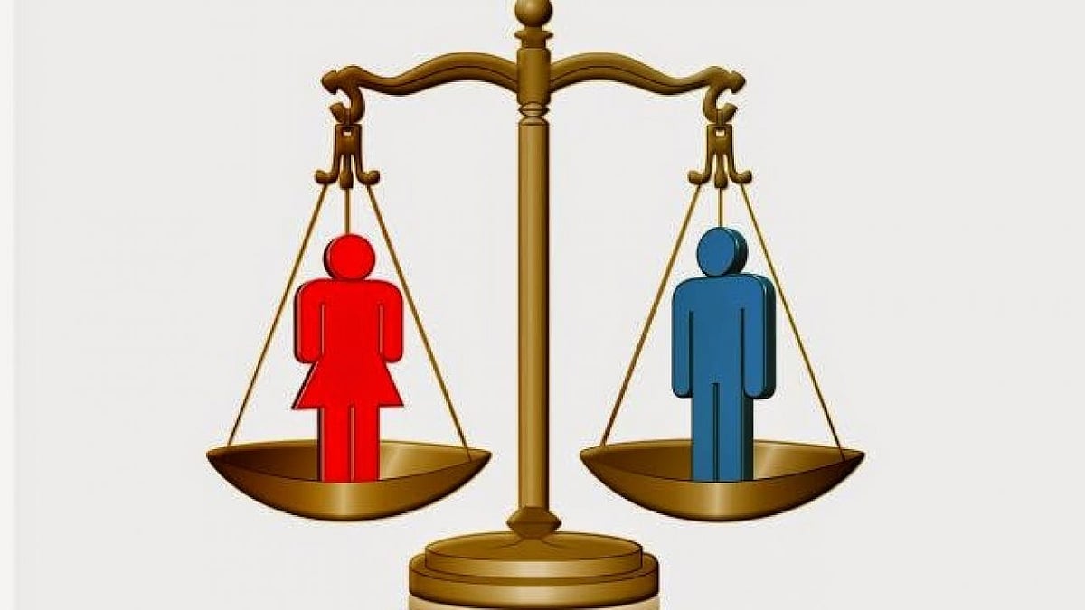 சட்டமன்றத்தில் ஆண்களுக்கு நிகராக பெண்களுக்கு பிரதிநிதித்துவம்: மத்திய அரசு முடிவெடுக்க  ஐகோர்ட் ஆணை!