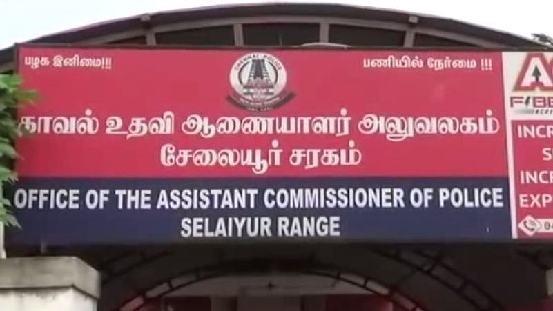 உயரதிகாரிகள் டார்ச்சர்.. தற்கொலைக்கு முயன்ற பெண் காவலர் : காவல்துறை ஆணையரிடம் பெண்ணின் தந்தை புகார் !