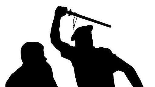 விசாரணை என்ற பெயரில் அடித்து கொடுமை செய்த போலிஸ்.. மனஉளைச்சலில் பெண் தற்கொலை - அ.தி.மு.க ஆட்சியில் அவலம்!