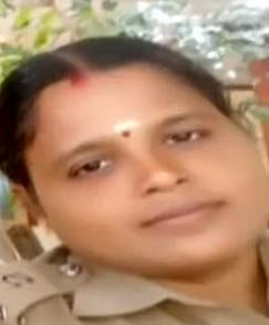 உயரதிகாரிகள் டார்ச்சர்.. தற்கொலைக்கு முயன்ற பெண் காவலர் : காவல்துறை ஆணையரிடம் பெண்ணின் தந்தை புகார் !