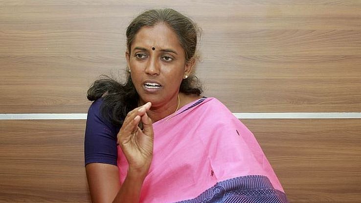 “அது எப்படி எல்லா மாநிலத்திலும் கோளாறான இயந்திரங்களில் தாமரைக்கே பதிவாகிறது?” - கேள்வி எழுப்பும் ஜோதிமணி!