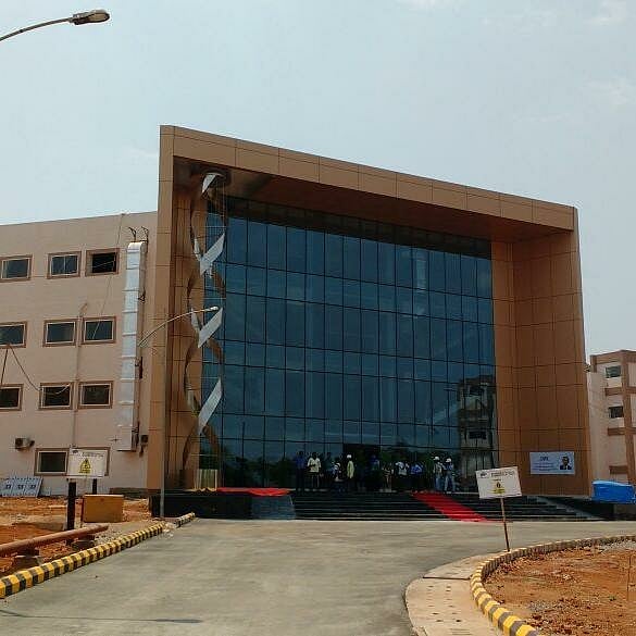 செங்கல்பட்டு To டெல்லி.. தடுப்பூசி பெறுவதற்கு சீரிய முயற்சி எடுக்கும் முதல்வர் மு.க.ஸ்டாலின் : முரசொலி!