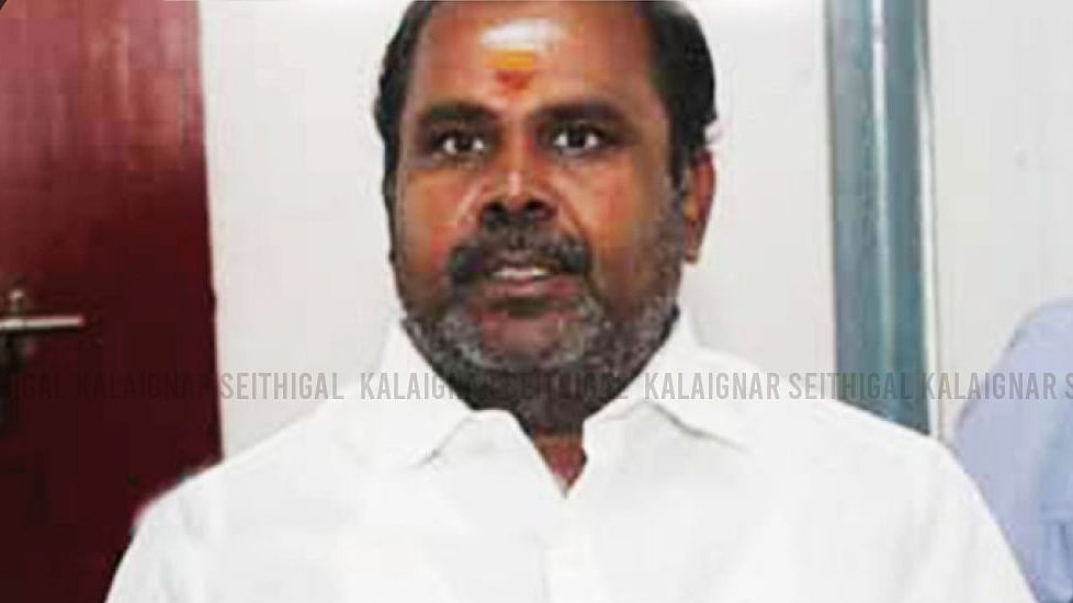 “அரசு நிலத்தை மோசடியாக விற்ற அ.தி.மு.க அமைச்சர்” - ரூ. 1,575 கோடி ஊழல் செய்ததாக புகார்!