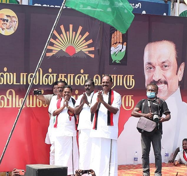 "அ.தி.மு.க எதிர்ப்பலை இல்லை என்கிறார்கள்... தமிழகமெங்கும் சுனாமியே அடிக்கிறது” - மு.க.ஸ்டாலின் பேச்சு!