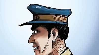 கள்ளக்குறிச்சி அருகே போலிஸ் வேடமிட்டு வழிப்பறி செய்த நபர் கைது... அவர் சொன்ன விநோத காரணம்..?