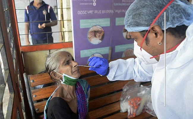 தமிழகத்தில் 7,000-ஐ நெருங்கும் தினசரி பாதிப்பு... கொரோனா தொற்று தீவிரமடைந்துள்ள 16 மாவட்டங்கள் என்னென்ன?