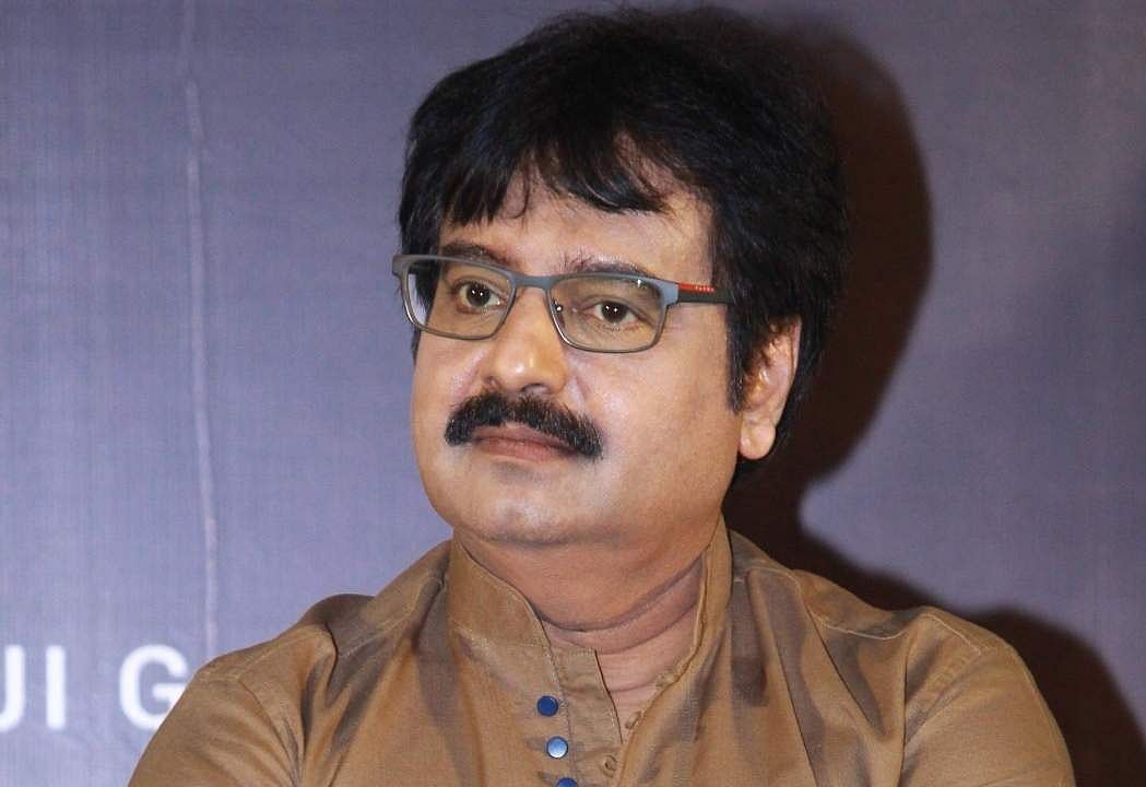 “என் புருசனும் கல்யாணத்துக்கு போனான்”... பாணியில் தடுப்பூசியை கையாளும் இந்திய அரசுக்கு ஒரு கேள்வி?