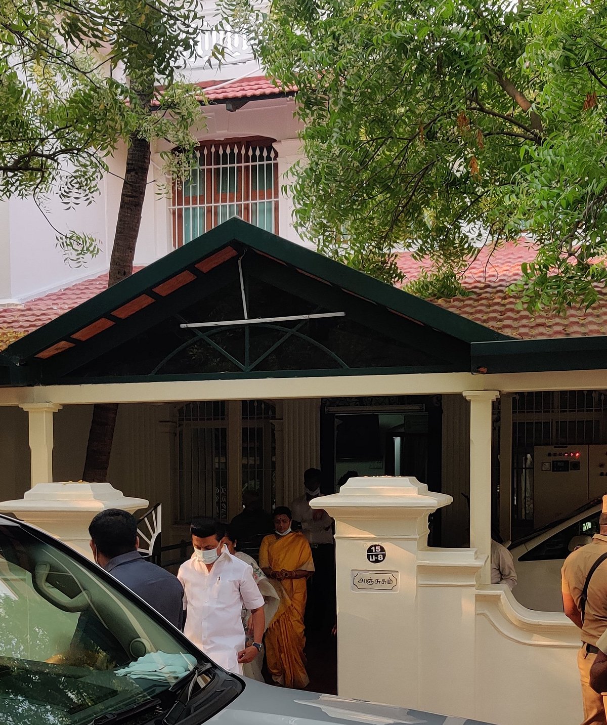 “தமிழகத்தின் விடியலை தீர்மானிக்கும் தேர்தல்” : 234 சட்டமன்ற தேர்தலுக்கான வாக்குப்பதிவு தொடங்கியது! 