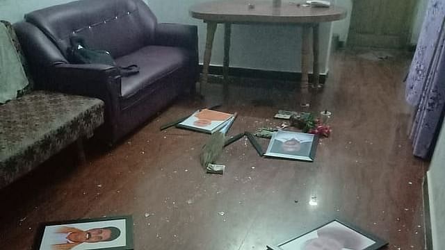 மணல் திருடுவதில் ஏற்பட்ட தகராறு: பா.ஜ.க நிர்வாகியின் வீட்டை சூறையாடிய அ.தி.மு.கவினர் - தஞ்சையில் பதற்றம்!