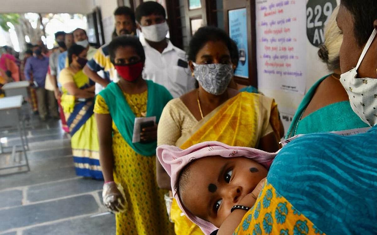 தமிழகத்தில் 71.79% வாக்குப்பதிவு.. 7 மணி நிலவரப்படி கள்ளக்குறிச்சியில் அதிகபட்ச வாக்குப்பதிவு! #Election