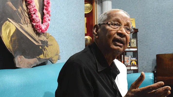 “மோடியின் முகமூடியை கழட்டினால் இந்தியும் சமஸ்கிருதமும் தெரியும்” : கி.வீரமணி குற்றச்சாட்டு!