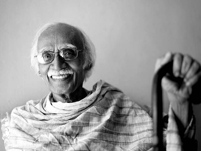 முதல் முறையாக எழுத்தாளருக்கு அரசு மரியாதை.. 30 குண்டுகள் முழங்க அரசு மரியாதையுடன் விடைபெற்றார் கி.ரா!