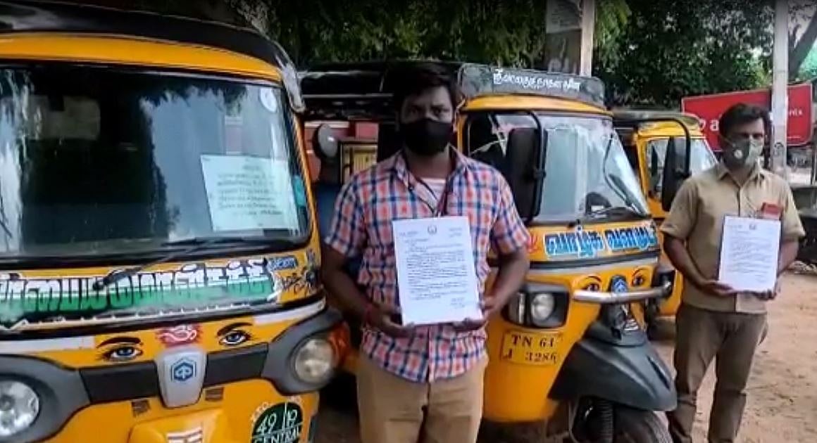 கோவிட் நோயாளிகளுக்கு இலவச சேவை செய்த ஆட்டோ ஓட்டுநர்கள்: வாழ்த்து கடிதம் எழுதிய முதல்வர் மு.க.ஸ்டாலின்!