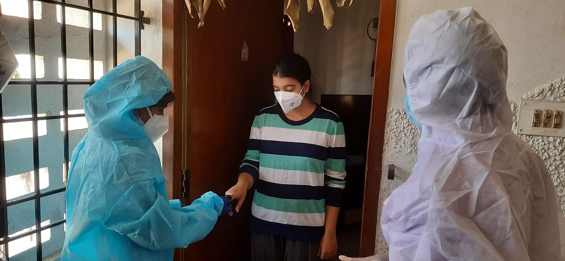 கோவிட் அறிகுறி கணக்கெடுப்பு: களப்பணியாளருக்கு PPE கிட், உரிய பயிற்சி வழங்கப்படும் - ககன்தீப் சிங் பேடி