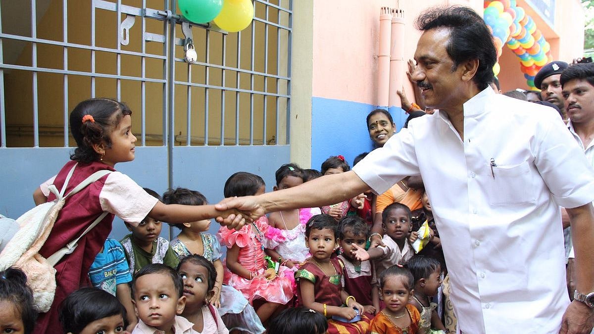 “கொரோனாவால் பெற்றோரை இழந்த குழந்தைகளுக்கு இலவச கல்வி; ரூ.5 லட்சம் வைப்பு நிதி” : தமிழக அரசு அறிவிப்பு!
