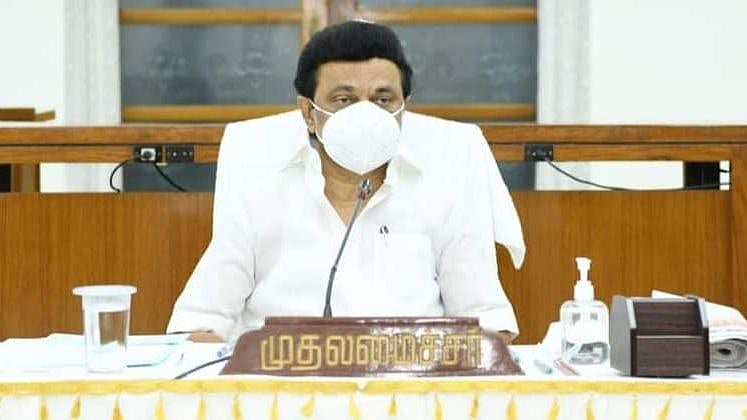 “கொரோனா நிதி வழங்கும் சிறார்களுக்கு திருக்குறள் நூல் அனுப்பி வைக்கப்படும்" - தமிழக முதல்வர் அறிவிப்பு!