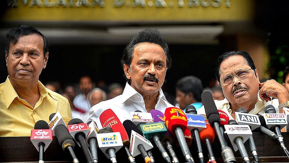 “ஊடகங்களில் பணியாற்றுவோர் முன்களப் பணியாளர்களாகக் கருதப்படுவார்கள்”: மு.க.ஸ்டாலின் அறிவிப்பு!