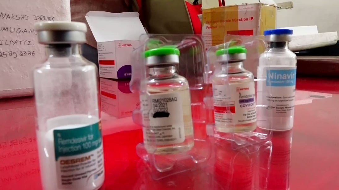 கள்ளசந்தையில் அதிக விலைக்கு விற்பதற்காக ரெம்டெசிவிர் மருந்தை பதுக்கிய 2 பேர் கைது : சுகாதாரத்துறை அதிரடி!