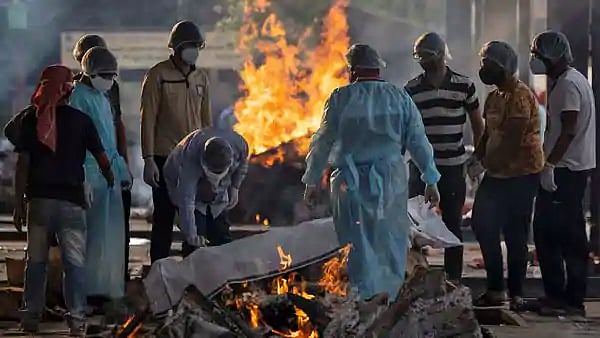 “உடையும் மோடி என்ற பொய் பிம்பம்” - கொரோனாவால் சரிந்த பிரதமருக்கான ஆதரவு... அமெரிக்க ஆய்வு நிறுவனம் தகவல்!