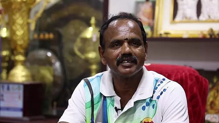 பயிற்சியின்போது 19 வயது மாணவிக்கு பாலியல் தொல்லை : தடகள பயிற்சியாளரை கைது செய்து போலிஸார் தீவிர விசாரனை!