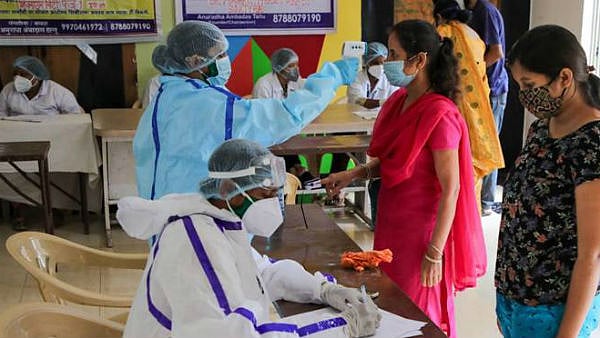 தமிழகத்தில் இன்று 33,075 பேருக்கு கொரோனா தொற்று உறுதி... 335 பேர் உயிரிழப்பு!