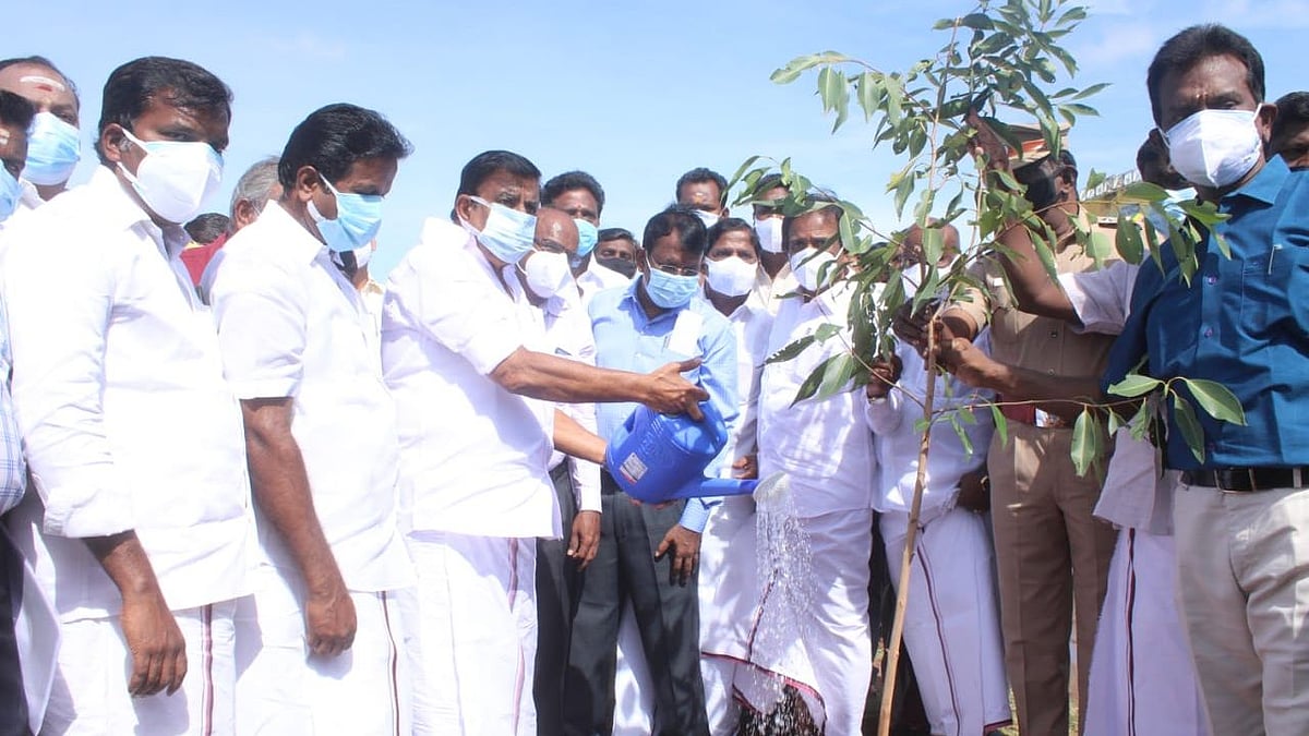 "கருப்பு பூஞ்சைக்கான மருந்துகளை கள்ளச்சந்தையில் விற்றால் உடனடி கைது" : அமைச்சர் கே.என்.நேரு எச்சரிக்கை!
