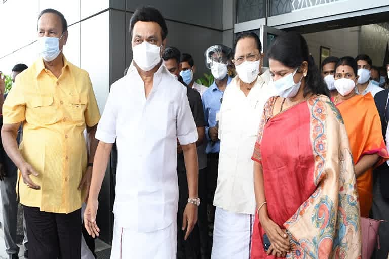 "புதுடெல்லியில் ஒலித்த உரிமைக்குரலும்! உறவின் நெகிழ்ச்சியும்!!" : பொன்.முத்துராமலிங்கம் புகழாரம்!