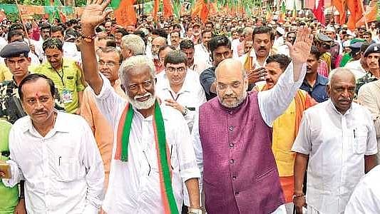 தேர்தலுக்கு கருப்புப் பணத்தைப் பயன்படுத்திய பா.ஜ.க : அம்பலப்படுத்திய கொள்ளைச் சம்பவம்!