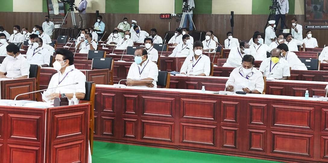 “ஆக்கப்பூர்வ தொடக்கத்தின் அறிகுறியாக அமைந்த ஆளுநர் உரை” : ‘தீக்கதிர்’ தலையங்கம் புகழாரம் !