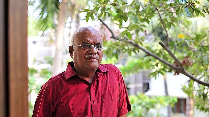 டீக்கடைகளில் பொருளாதாரத்தை பேச வைத்தவர்; உயர் பதவியில் மக்களுக்காக சிந்திக்கும் முனைவர் ஜெயரஞ்சன்!