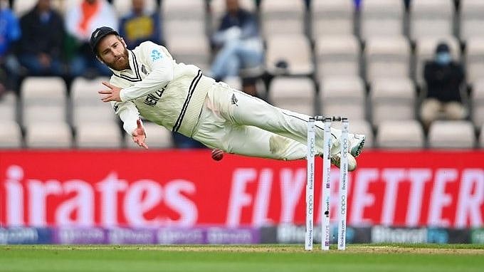 ஆதிக்கம் செலுத்தும் நியுசிலாந்து..  தடுமாறும் இந்தியா..  மூன்றாம் நாள் ஆட்டம் எப்படியிருந்தது? #WTCFINALS