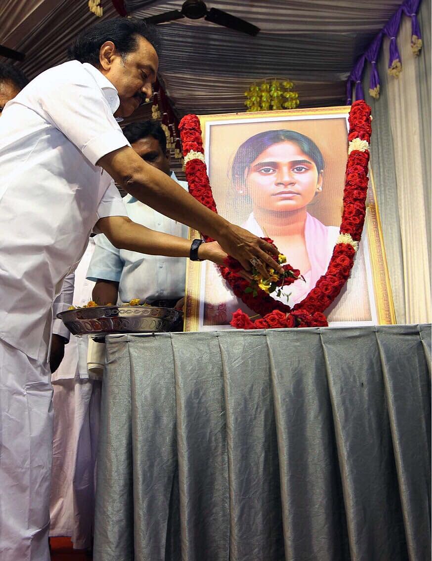 “என் மகளின் கனவை தகர்த்தெறிந்த ஒன்றிய அரசு” : நீட் குழுவிற்கு அனிதா தந்தை அனுப்பிய உருக்கமான கடிதம்!