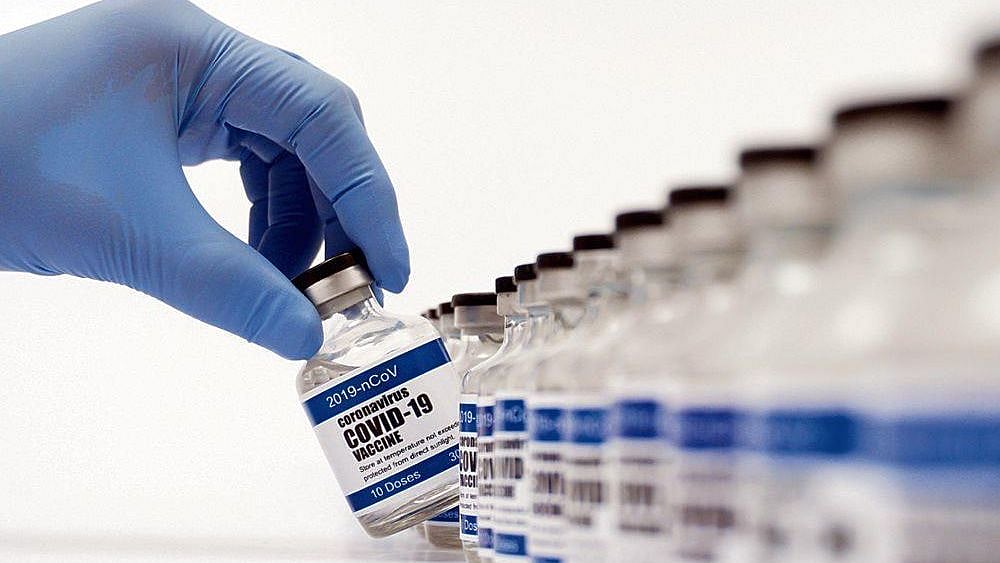 ஒன்றிய அரசின் தவறான முடிவு... தனியார் மருத்துவமனைகளில் தேங்கிக் கிடக்கும் 1 கோடி தடுப்பூசிகள்!