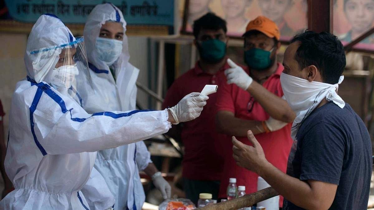 60 நாட்களுக்குப் பிறகு கணிசமாகக் குறைந்த கொரோனா தொற்று: இன்று புதிதாக 1.14 லட்சம் பேர் பாதிப்பு!