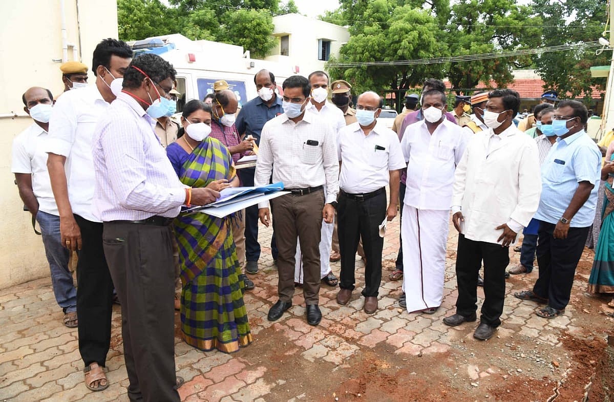 “கொரோனாவால் பெற்றோரை இழந்த குழந்தைகள் பற்றி கணக்கெடுப்பு பணி துவங்கியது” : அமைச்சர் கீதா ஜீவன் பேட்டி!