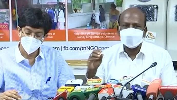 ”நீட் விலக்குக்காக 13 கோரிக்கைகளை மனுவாக எடுத்துச் செல்கிறோம்” - டெல்லி செல்லும் முன் அமைச்சர் பேட்டி!