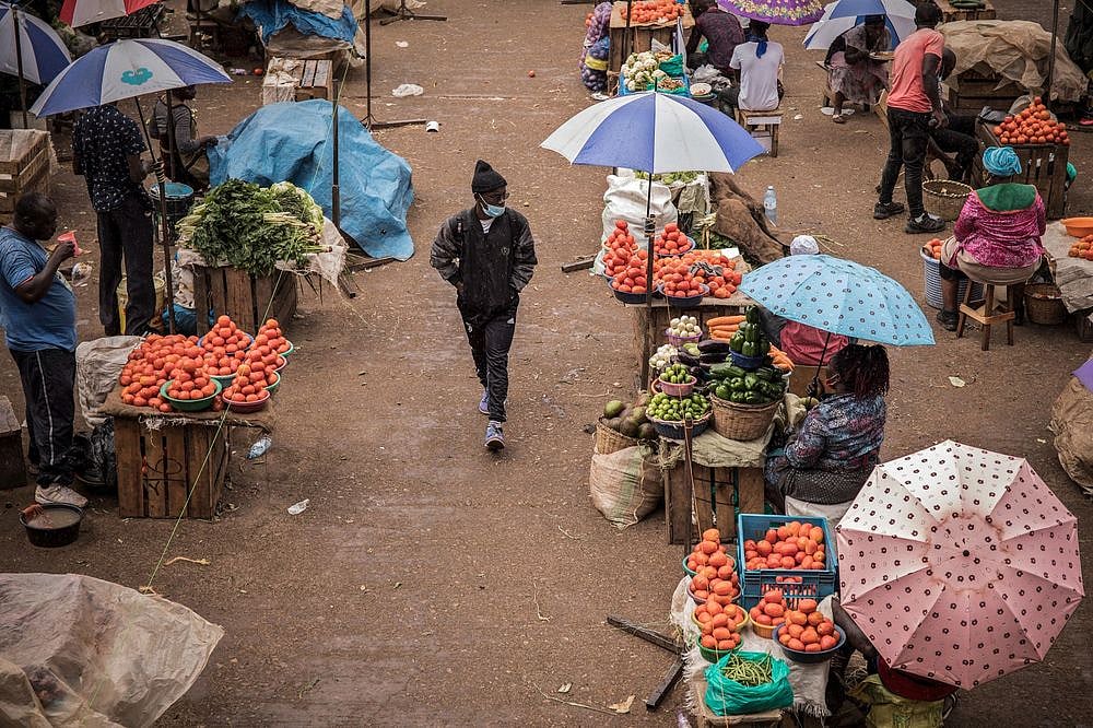 தளர்வுகள் அறிவித்தும் கண்காணிப்பை நிறுத்தாத திமுக அரசு; சென்னையில் 40 இடங்களில் தொடரும் தடுப்பு நடவடிக்கை