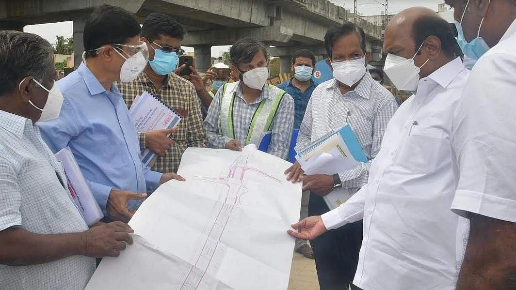 “நெடுஞ்சாலைத் துறையில் தவறு செய்பவர்கள் யாராக இருந்தாலும் கடும் நடவடிக்கை”: அமைச்சர் எ.வ.வேலு எச்சரிக்கை!