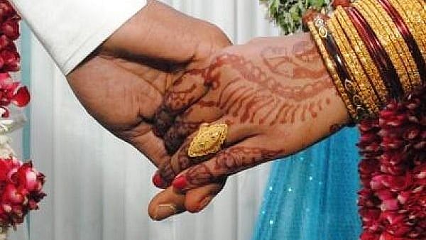 "அரசு ஊழியர்கள் வரதட்சணை மறுப்பு சான்றிதழ் அளிப்பது கட்டாயம்... மீறினால் 5 ஆண்டு சிறை": கேரள அரசு அதிரடி!