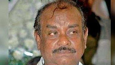 "வேட்பு மனுவில் தகவல்களை மறைத்த  நத்தம் விஸ்வநாதன் மீது நடவடிக்கை" : உயர்நீதிமன்றம் அதிரடி!