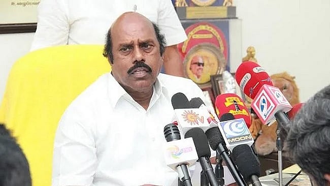 “நெடுஞ்சாலைத் துறையில் தவறு செய்பவர்கள் யாராக இருந்தாலும் கடும் நடவடிக்கை”: அமைச்சர் எ.வ.வேலு எச்சரிக்கை!