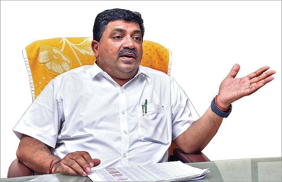 ”PM Cares-ல் வெளிப்படைத்தன்மையே இல்லை”  - ஒன்றிய அரசை சாடிய நிதி அமைச்சர் பழனிவேல் தியாகராஜன்!