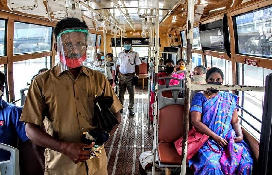 இன்று முதல் அரசு பேருந்துகளில் கட்டணமில்லா டிக்கெட் விநியோகம்; பெண் பயணிகள் கவனத்திற்கு!