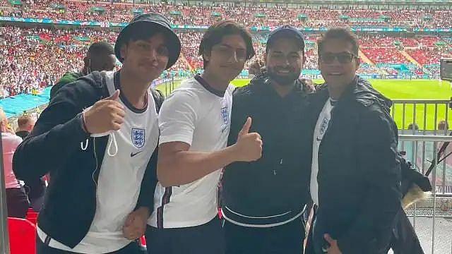 இங்கிலாந்து சென்ற இந்திய அணியில் 2 பேருக்கு கொரோனா தொற்று : ரிஷப் பண்ட் காரணமா?