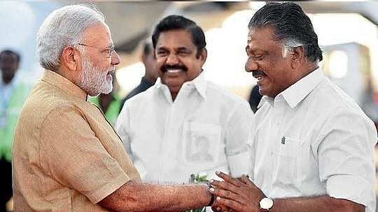 சி.வி.சண்முகம் சொன்ன அந்த ஒரு வார்த்தை : ‘ஐயோ.. அவங்க கோவப்படுவாங்க’- பதறியடித்து அறிக்கை விட்ட ஓ.பி.எஸ்!